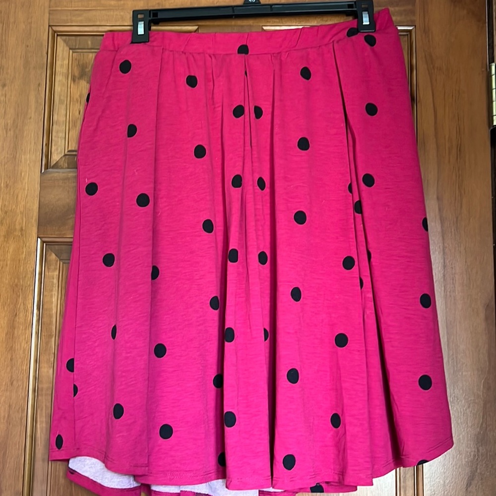 LulaRoe Madison 2xl Skirt (has pockets!)
